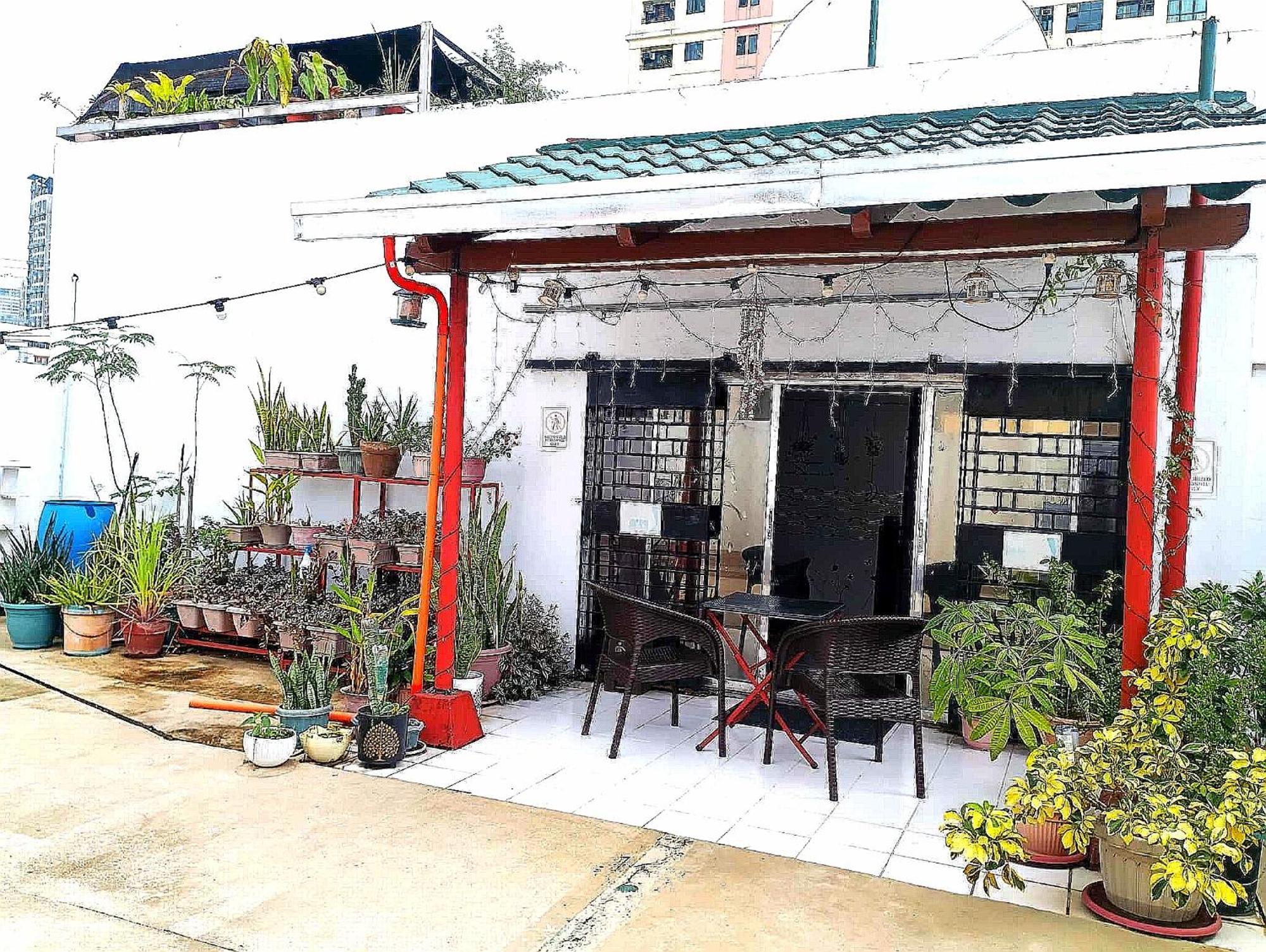 Rooftop Condo Makati Manila Exterior photo